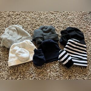Newborn hats & mitten sets - 6 sets